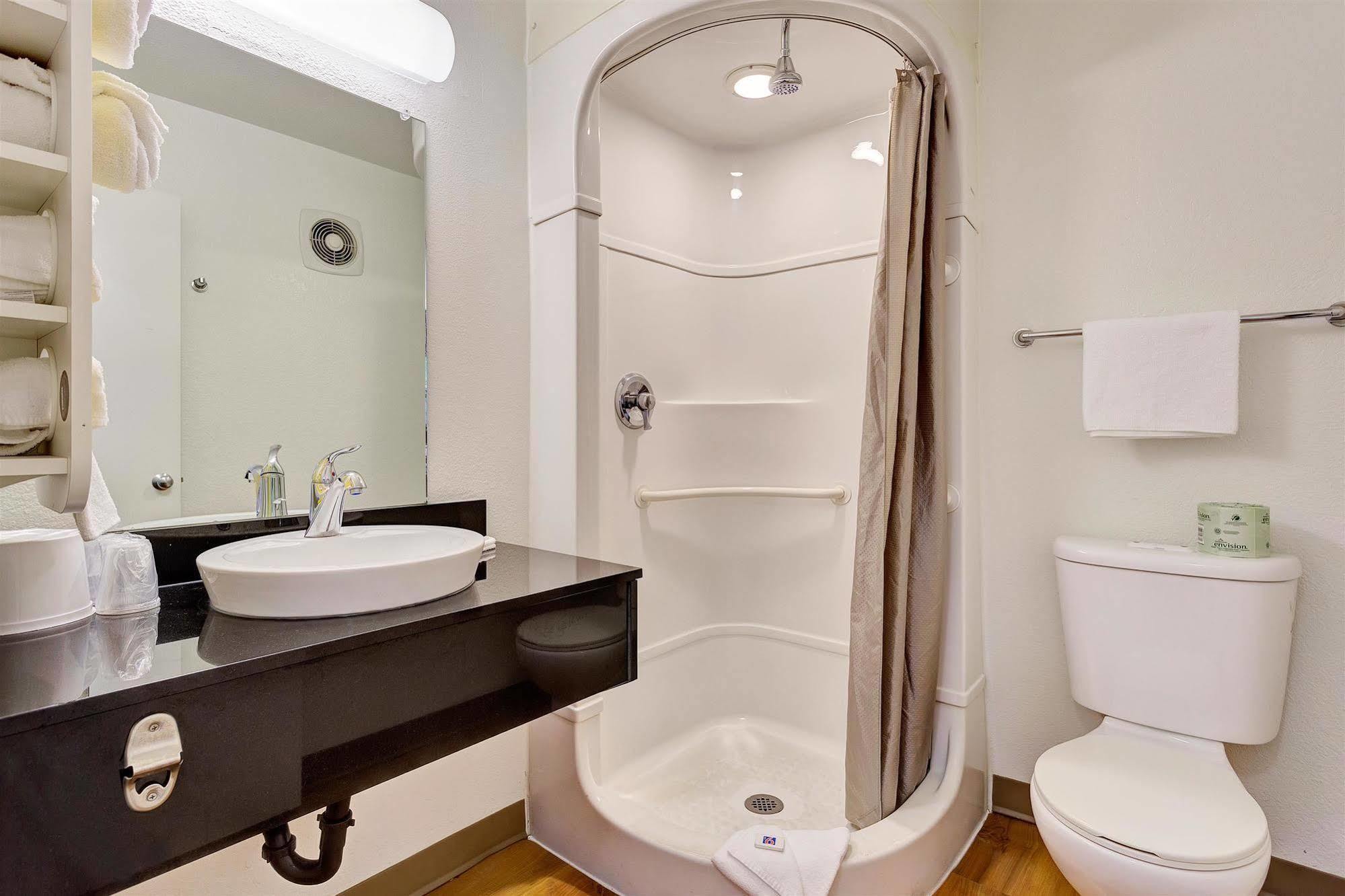 Park Inn By Radisson, Santa Rosa South Ngoại thất bức ảnh